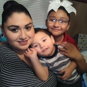 Meet your Posher, Ana